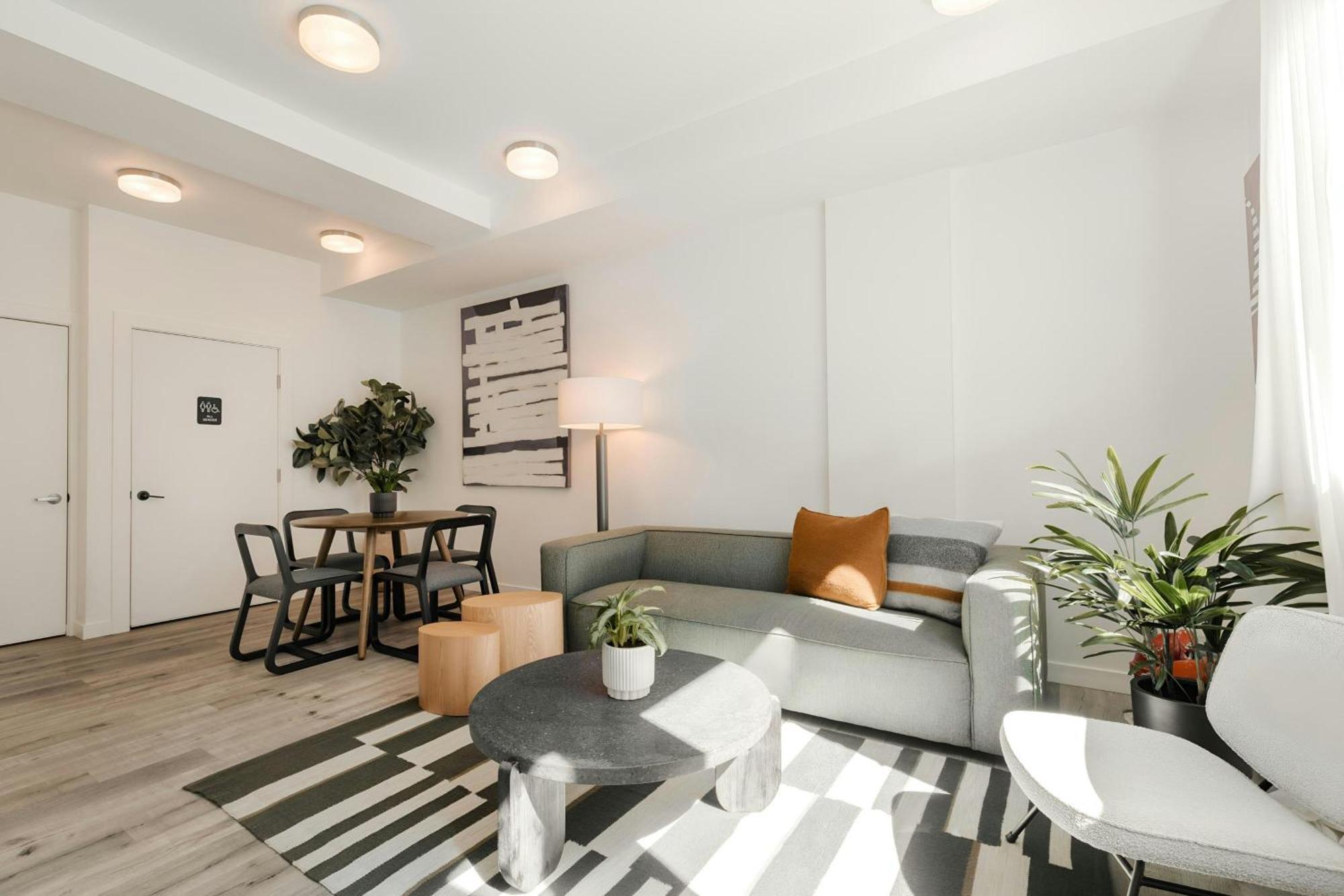 סיאטל The Boylston Hotel Capitol Hill, Sonder By Marriott Bonvoy מראה חיצוני תמונה