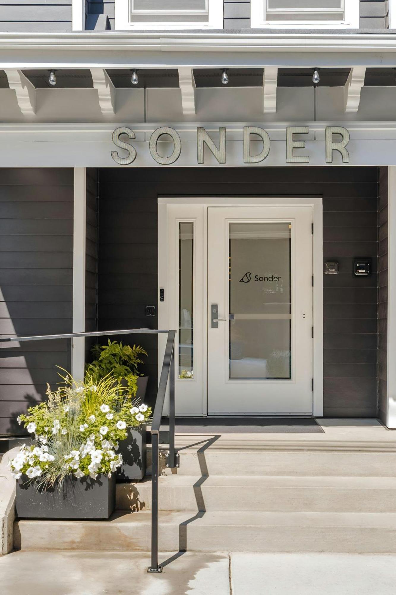 סיאטל The Boylston Hotel Capitol Hill, Sonder By Marriott Bonvoy מראה חיצוני תמונה